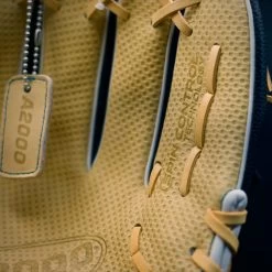 2023 Wilson A2000 South Region SM 11.5" Spin Control Infield Baseball Glove: WBW101301115 -Baseball Sale Store WBW101301115 8